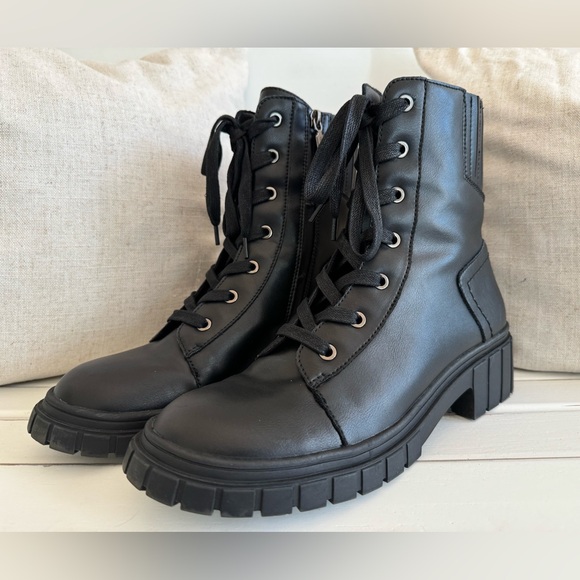 Blondo Promise Waterproof Combat Boots - Picture 2 of 9